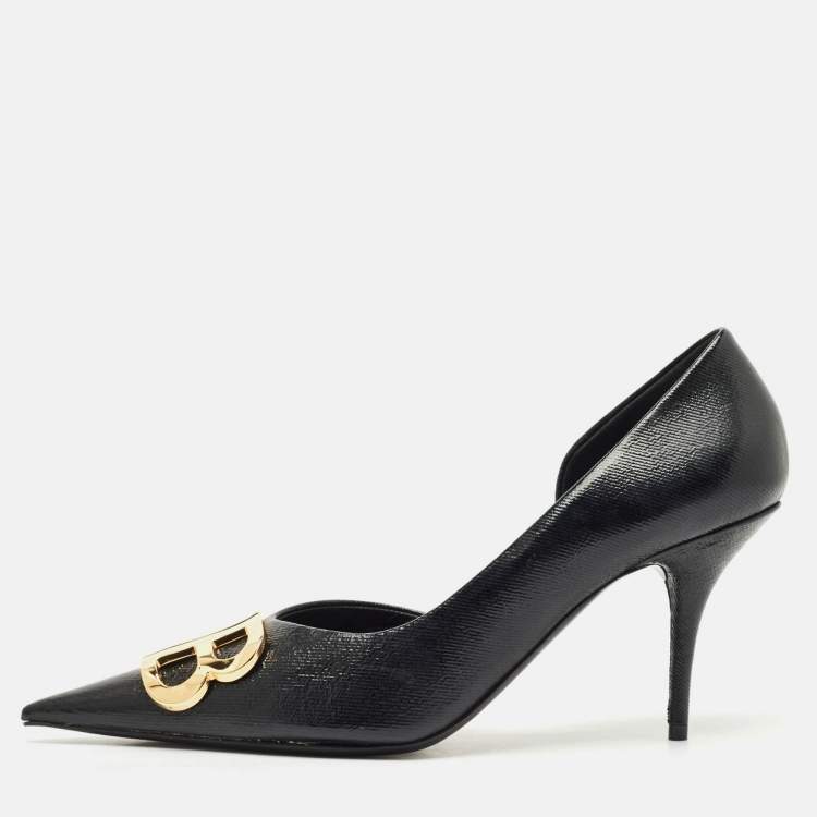 مملوكة مسبقًا Balenciaga Black Coated Fabric BB Knife Pumps Size 41