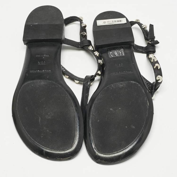 Pre Owned Balenciaga Black Leather Arena Thong Flats Size 39.5