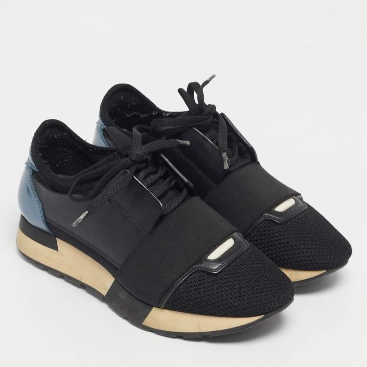 مملوكة مسبقًا Balenciaga Black/Blue Mesh and Leather Race Runner Low Top Sneakers Size 36