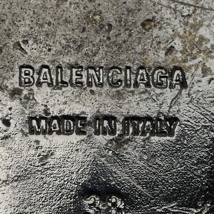 Pre Owned Balenciaga Black Leather Studded Arena Flat Slides Size 38