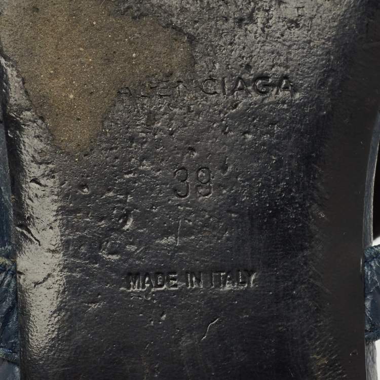 Pre Owned Balenciaga Navy Blue Leather Studded Arena Flat Slides Size 39