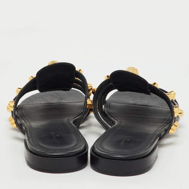 Pre Owned Balenciaga Black Leather Studded Arena Flat Slide Sandals Size 39