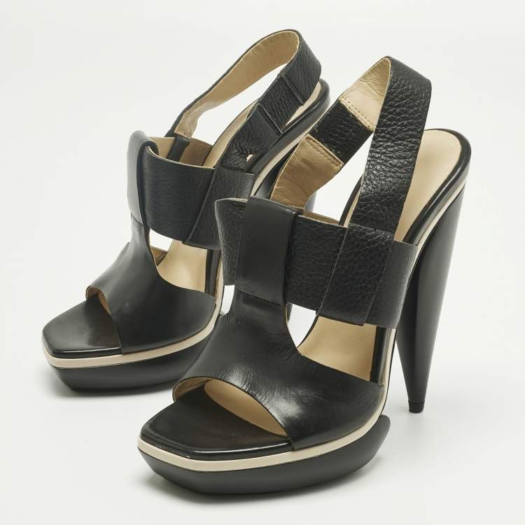 Pre Owned Balenciaga Black Leather Platform Sandals Size 36.5