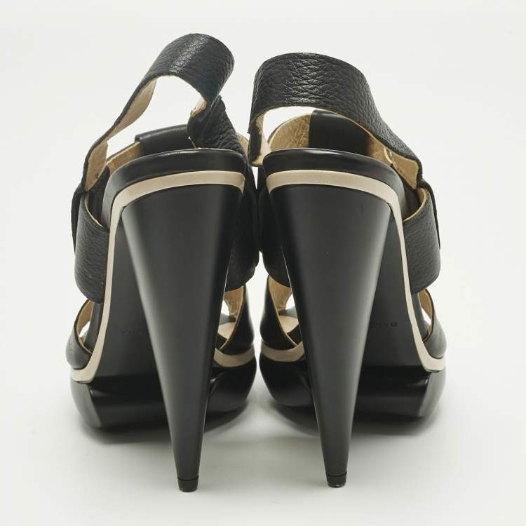 Pre Owned Balenciaga Black Leather Platform Sandals Size 36.5
