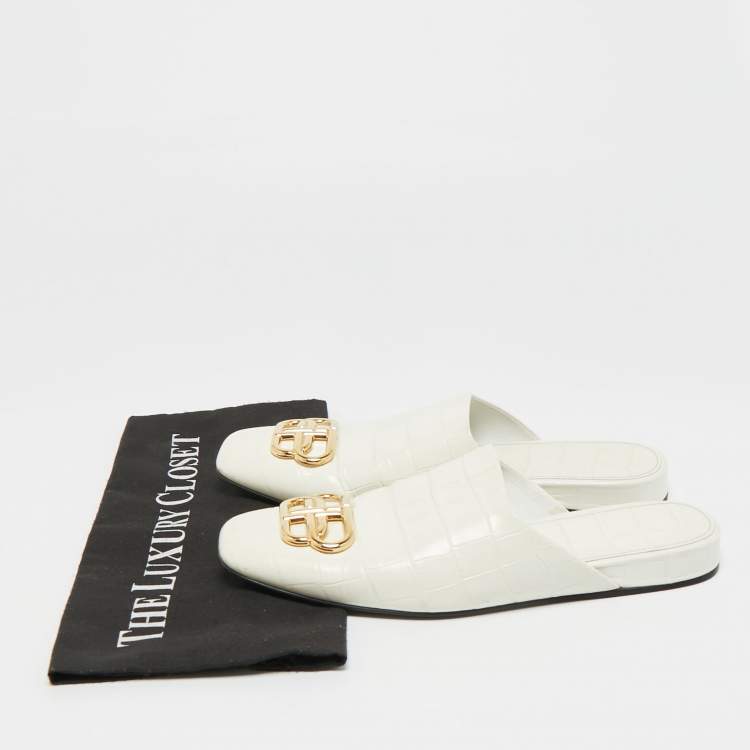 Pre Owned Balenciaga Cream Croc Embossed Leather Cosy BB Flat Mules Size 38