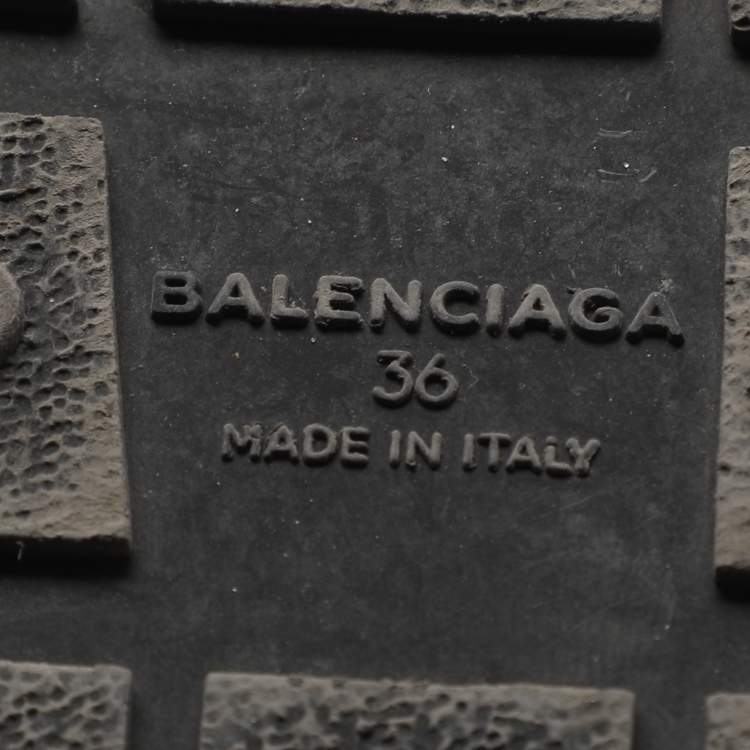 Pre Owned Balenciaga Race Runner Size 36 Grey/Black Leather and Mesh Low Top Sneakers