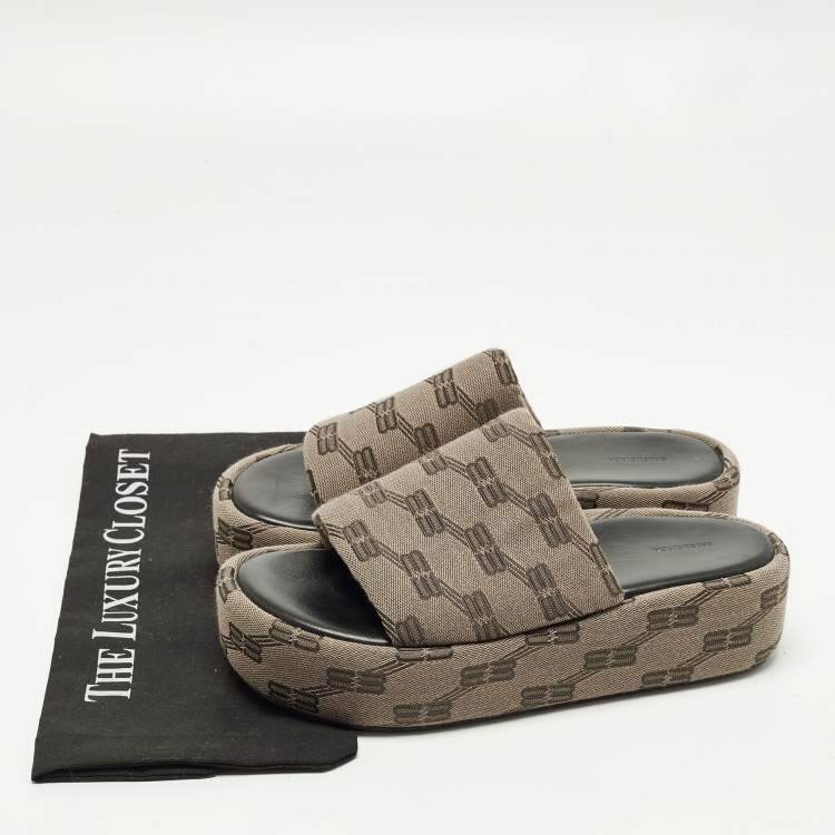 Pre Owned Balenciaga Rise Size 39 Brown Canvas Platform Sandals