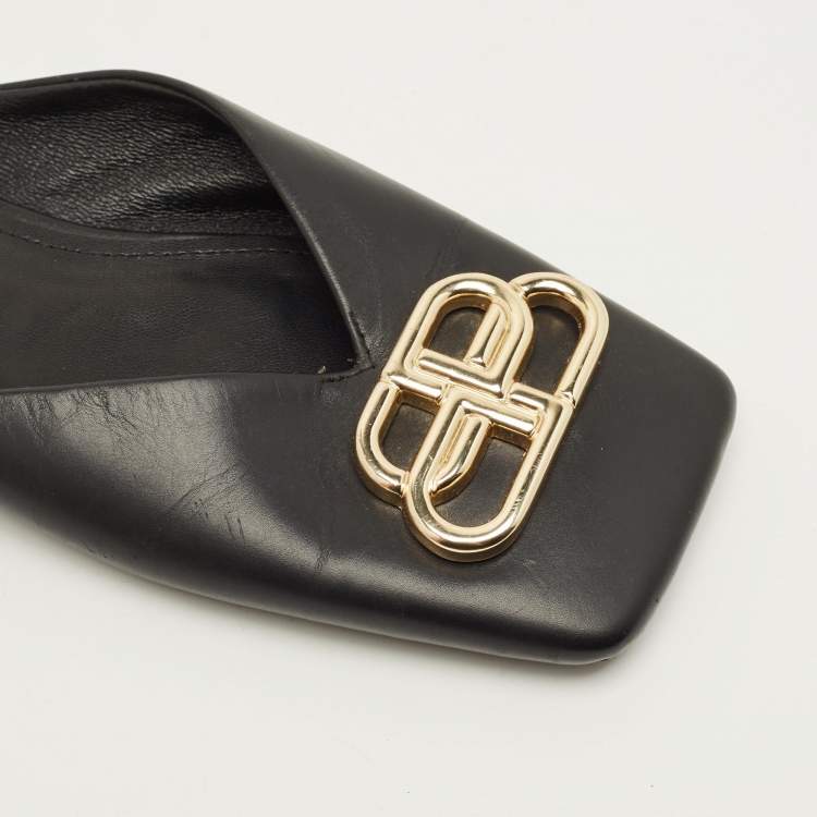 Pre Owned Balenciaga Cosy BB Size 38 Black Leather Flat Mules