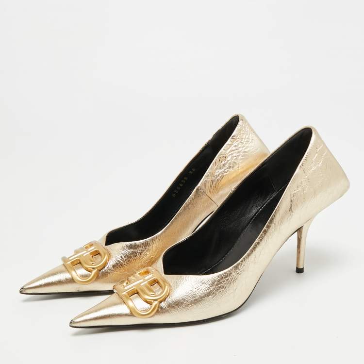 Pre Owned Balenciaga Square Knife Size 36 Gold Leather Pumps