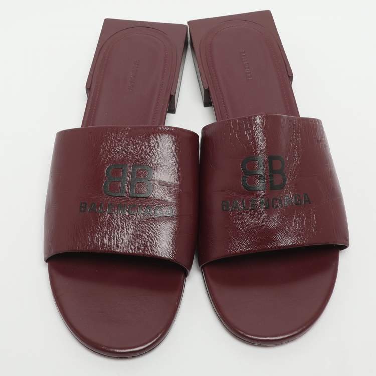 Pre Owned Balenciaga Size 39 Burgundy Leather Logo Box Flat Slides 