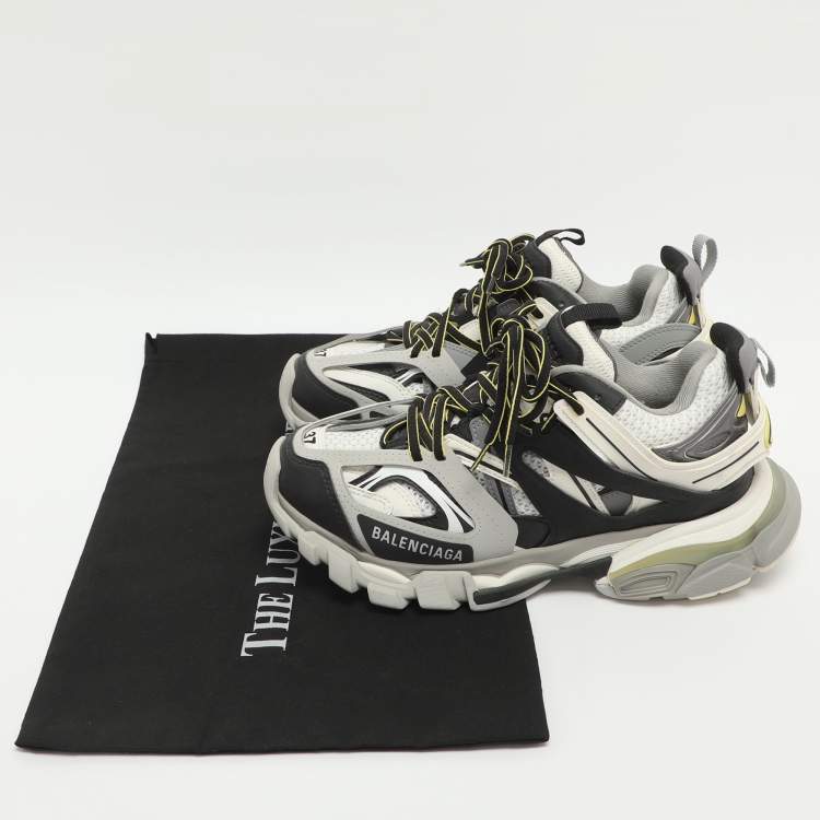 Pre Owned Balenciaga Track Size 37 Black/White Mesh and Synthetic Leather Low Top Sneakers