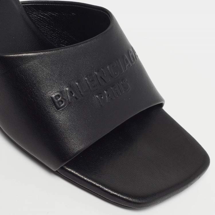 Pre Owned Balenciaga Duty Free Size 39 Black Leather Slide Sandals
