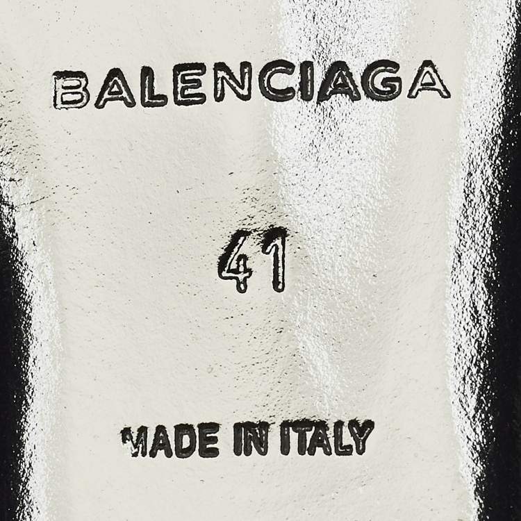 Pre Owned Balenciaga Arena Size 40 Black Leather Studded Flat Sandals