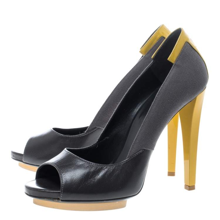 Pre Owned Balenciaga Grey/Yellow Canvas and Leather Peep Toe Pumps Size 38.5