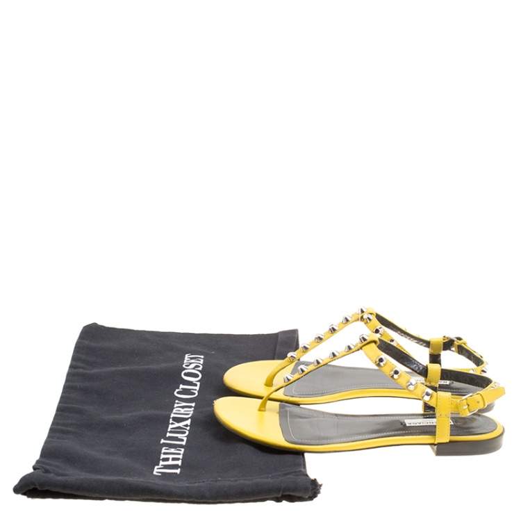 Pre Owned Balenciaga Yellow Leather Arena Studded Thong Sandals Size 38