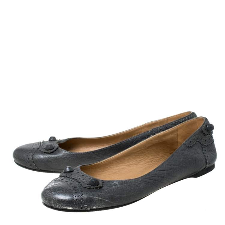 Pre Owned Balenciaga Grey Brogue Leather Arena Studded Ballet Flats Size 39.5