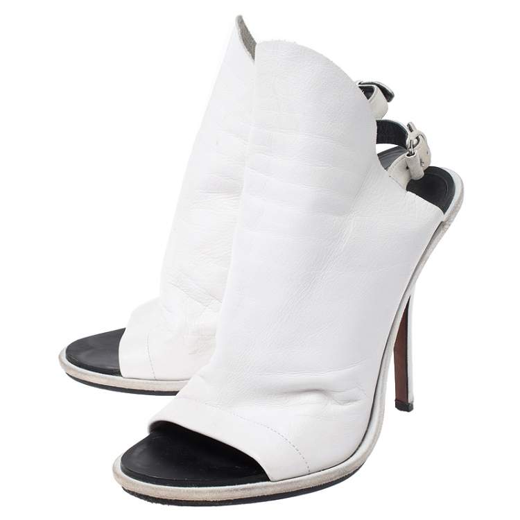 Pre Owned Balenciaga White Leather Open Toe Glove Slingback Sandals Size 40