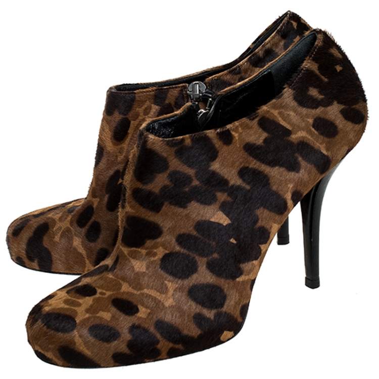 Pre Owned Balenciaga Brown/Black Leopard Print Calfhair Zip Booties Size 39
