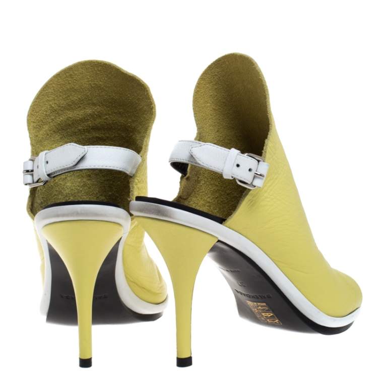 Pre Owned Balenciaga Lime Leather Glove Peep Toe Sandals Size 37