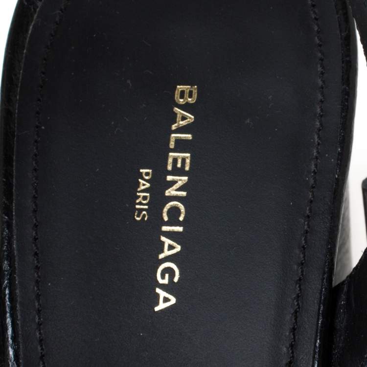 Pre Owned Balenciaga Black Leather Chunky-Heel Studded Gladiator Sandals Size 37