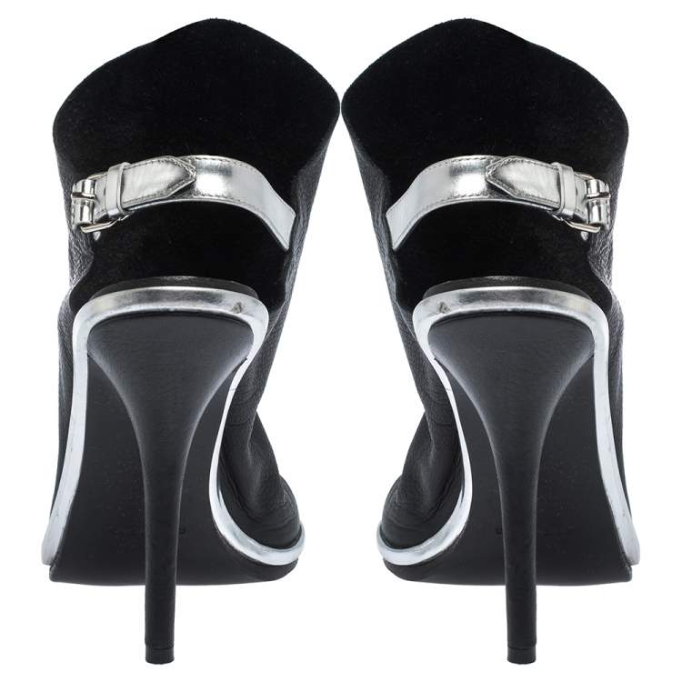 Pre Owned Balenciaga Black Leather Open Toe Glove Slingback Sandals Size 38.5