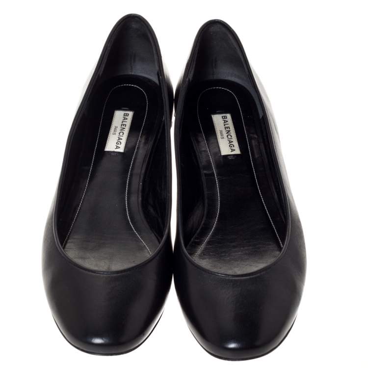 Pre Owned Balenciaga Black Leather Studded Ballet Flats Size 40