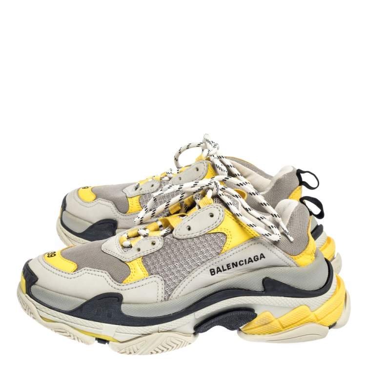مملوكة مسبقًا Balenciaga Multicolor Leather And Mesh Triple S Low Top Sneakers Size 39