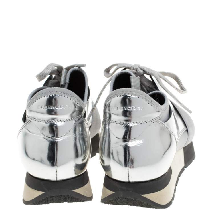 مملوكة مسبقًا Balenciaga Silver/Grey Leather And Mesh Race Runner Low Top Sneakers Size 37