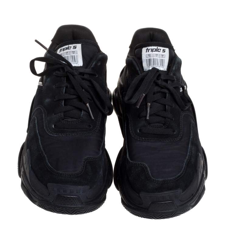 Pre Owned Balenciaga Black Nylon and Suede Leather Triple S Low Top Sneakers Size 39