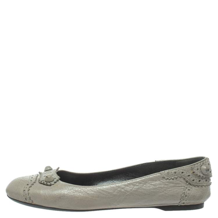 Pre Owned  Balenciaga Grey Brogue Leather Arena Studded Ballet Flats Size 38.5