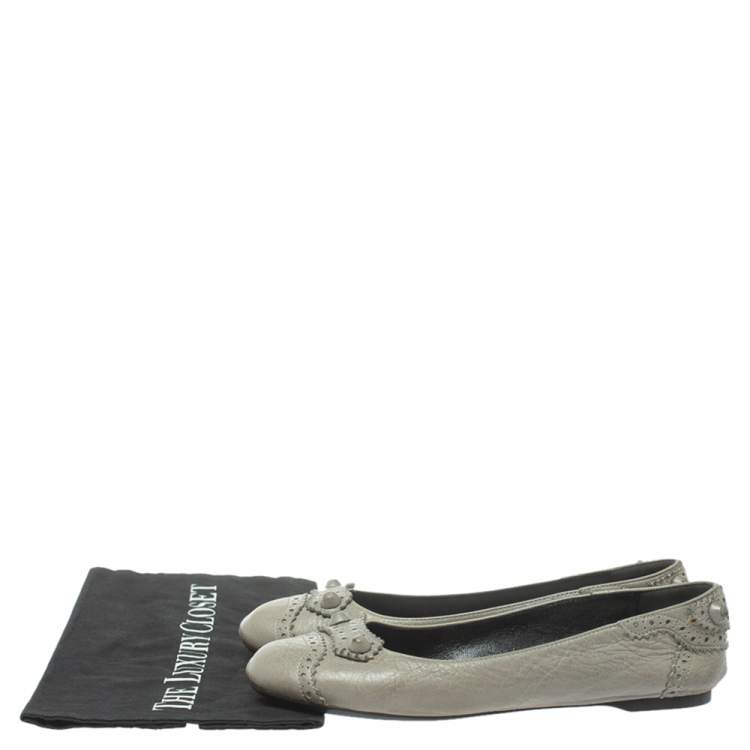 Pre Owned  Balenciaga Grey Brogue Leather Arena Studded Ballet Flats Size 38.5