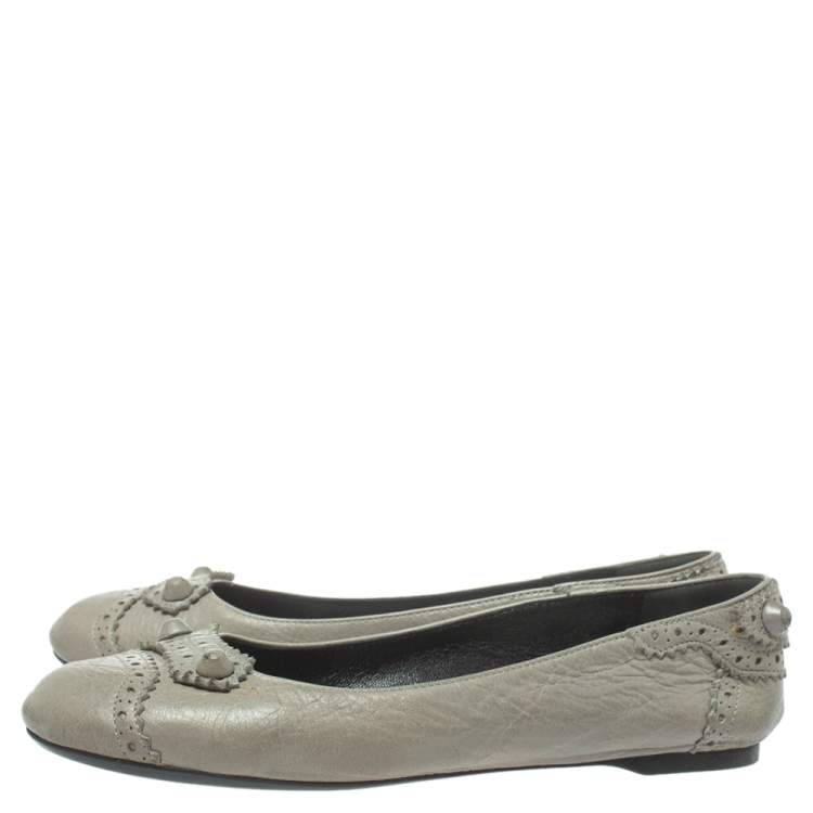 Pre Owned  Balenciaga Grey Brogue Leather Arena Studded Ballet Flats Size 38.5