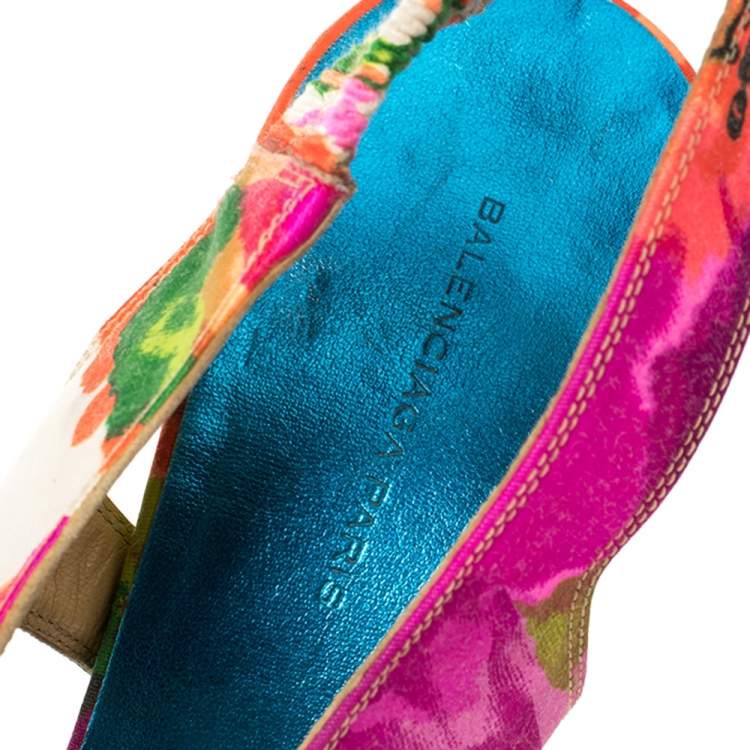 Pre Owned Balenciaga Multicolor Printed Satin Slingback Open Toe Sandals Size 39
