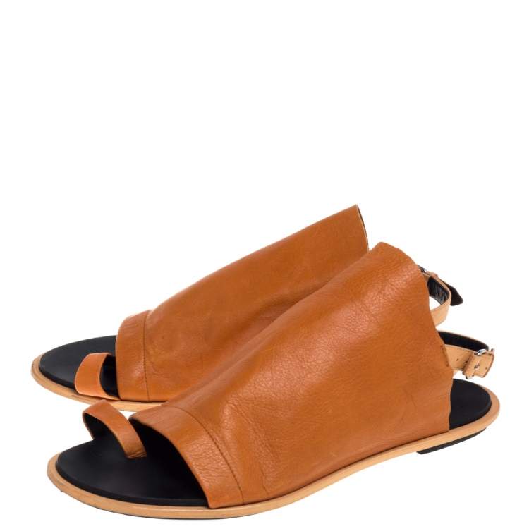 Pre Owned Balenciaga Tan Leather Flats Size 41