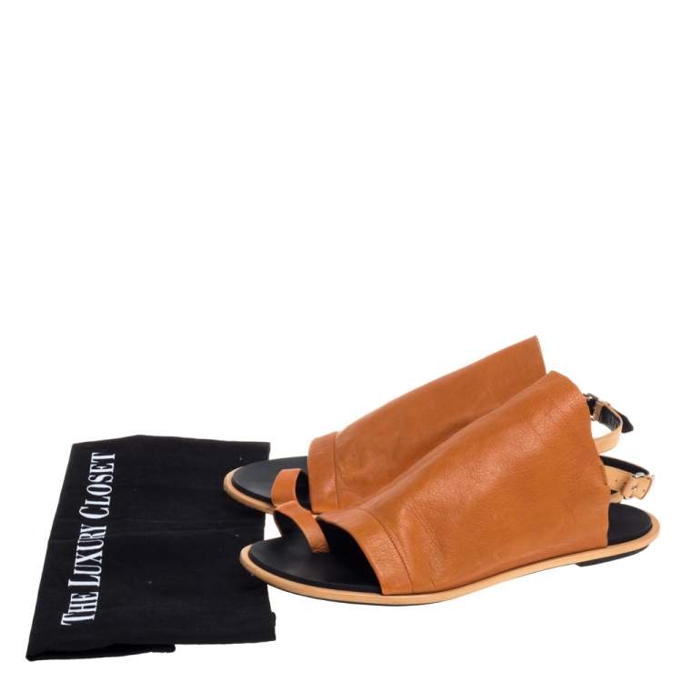 Pre Owned Balenciaga Tan Leather Flats Size 41