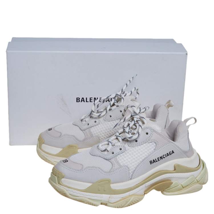 Pre Owned Balenciaga White/Grey Mesh And Leather Triple S Sneakers Size 39