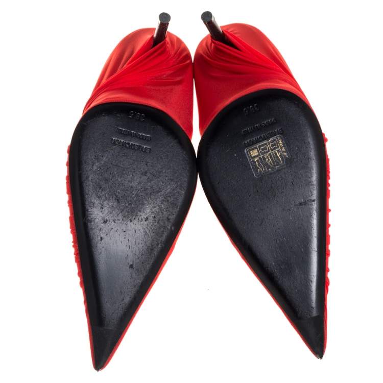 Pre Owned Balenciaga Red Stretch Fabric Pointed Toe Pumps Size 39.5