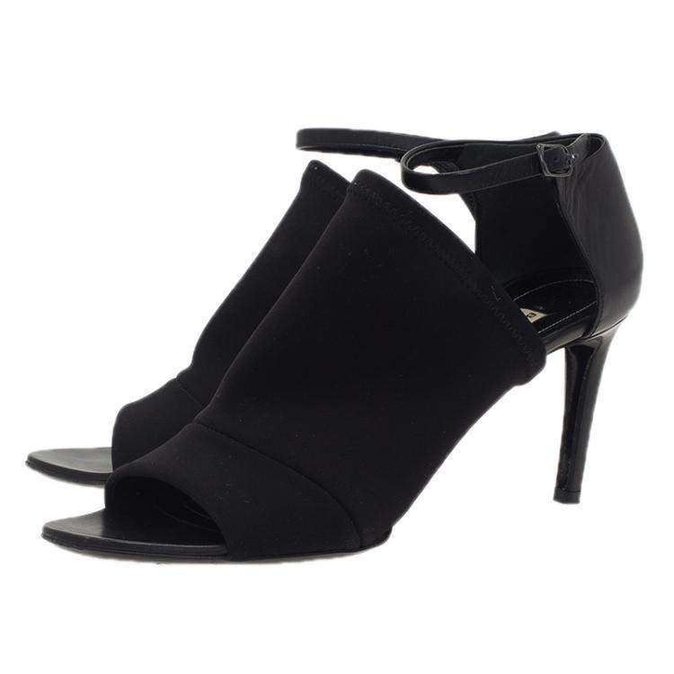 Pre Owned Balenciaga Black Rubberised Neoprene Glove Sandals Size 38