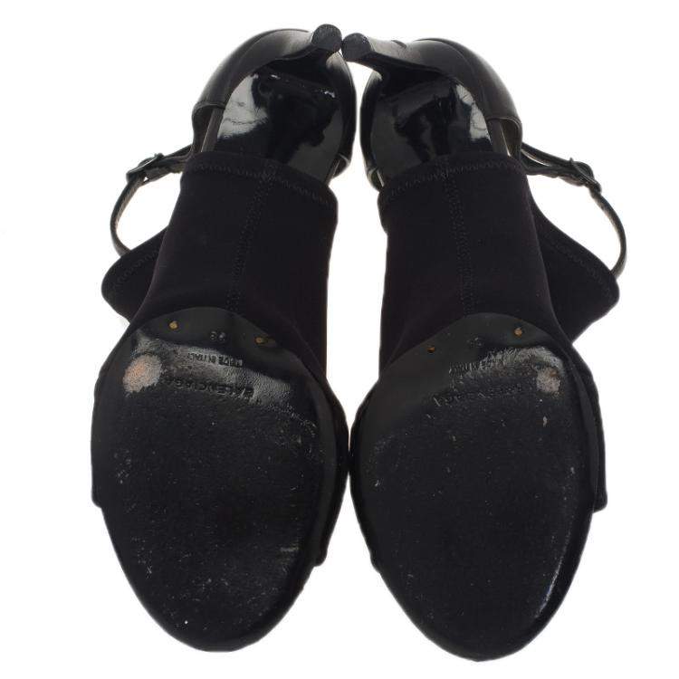 Pre Owned Balenciaga Black Rubberised Neoprene Glove Sandals Size 38