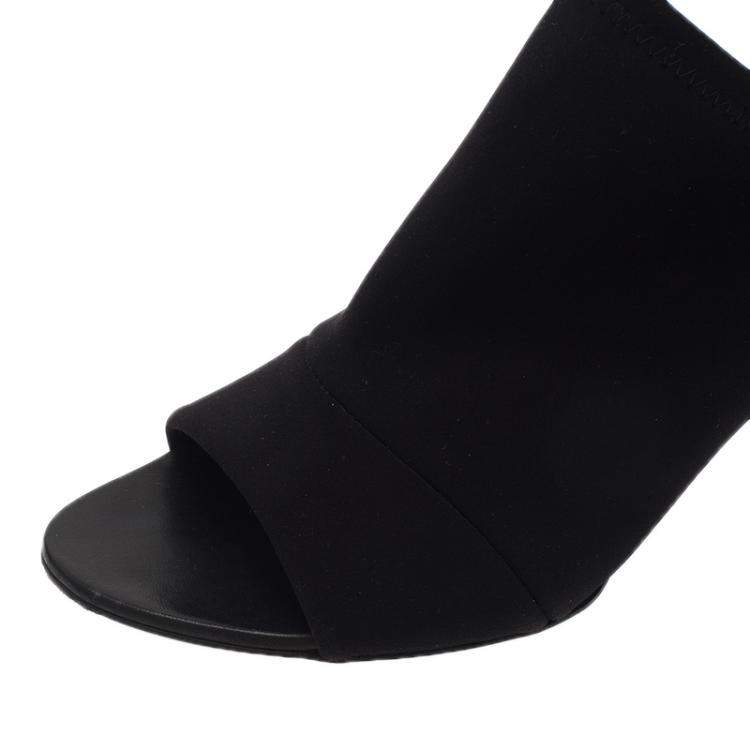 Pre Owned Balenciaga Black Rubberised Neoprene Glove Sandals Size 38