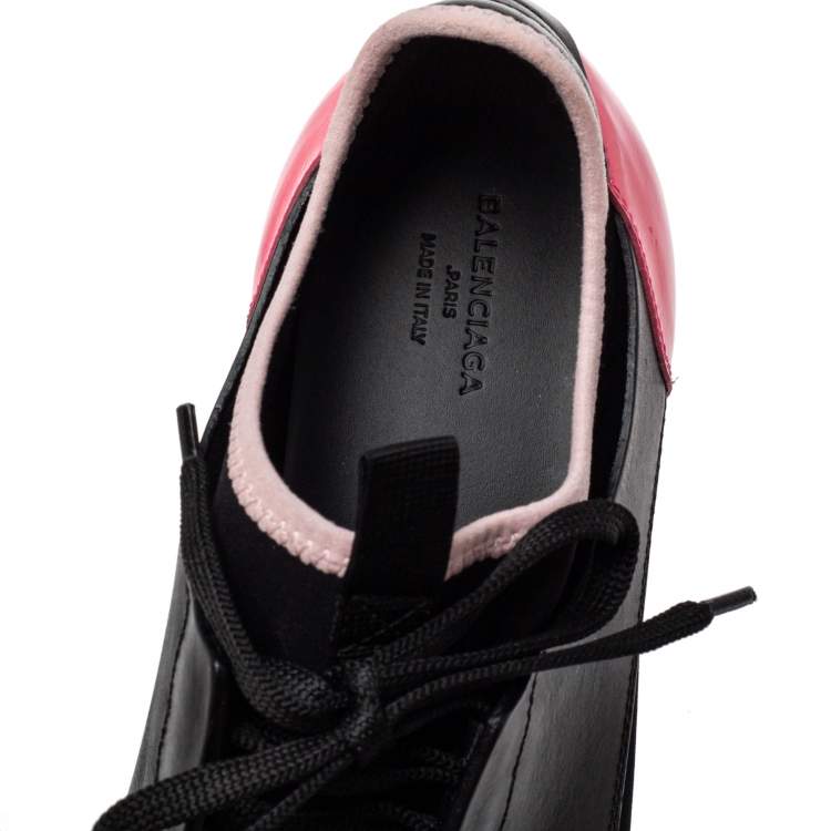Pre Owned Balenciaga Pink/Black Mesh And Leather Race Runner Sneakers Size 40
