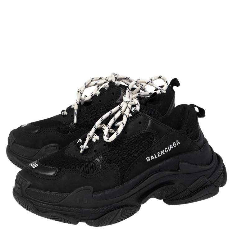 Pre Owned Balenciaga Black Leather, Mesh Triple S Low Top Chunky Sneakers Size 38
