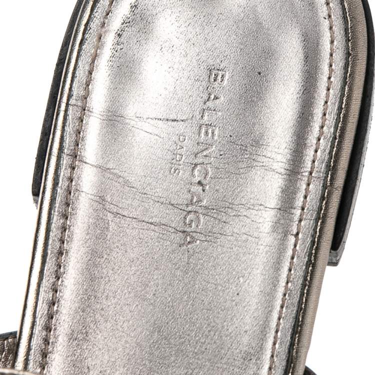 Pre Owned Balenciaga Gris Leather Arena Studded Flat Sandals Size 36