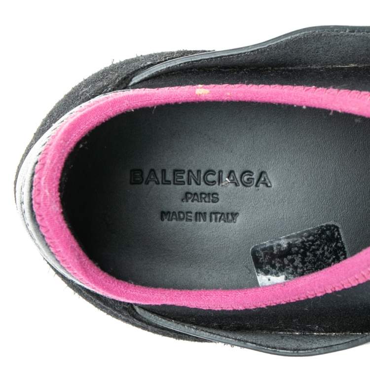 Pre Owned Balenciaga Black Mesh And Leather Race Runner Low Top Sneakers Size 39