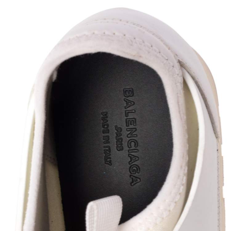 Pre Owned Balenciaga White Mesh and Leather Race Runner Sneakers Size 36