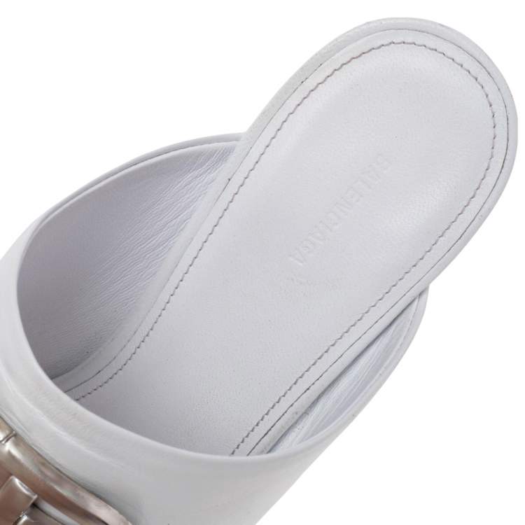 Pre Owned Balenciaga White Leather Oval Logo Block Heel Slide Sandals Size 37.5