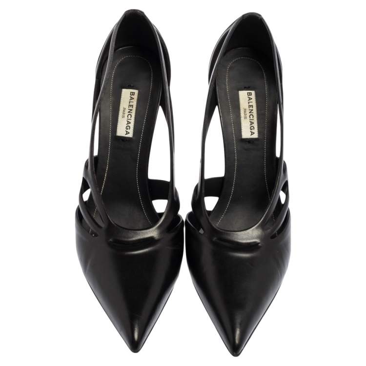 Pre Owned Balenciaga Black Leather Spider Laser Cut Pointed Toe Pumps Size 39.5
