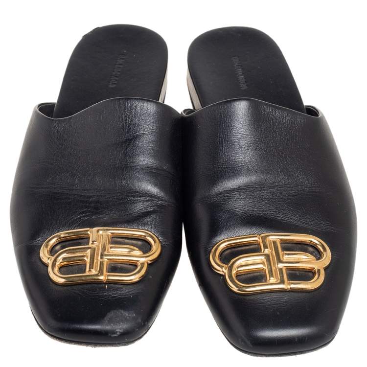 Pre Owned Balenciaga Black Leather Cosy BB Flat Mules Size 38