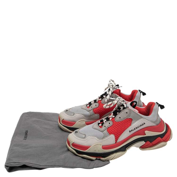 Pre Owned Balenciaga Grey/Red Leather And Mesh Triple S Sneakers Size 40