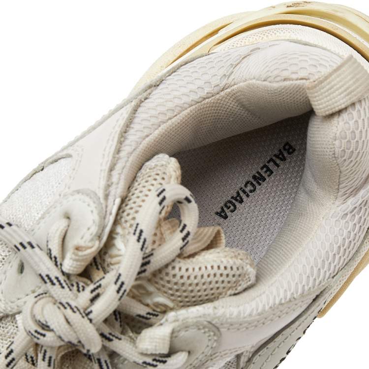 Pre Owned Balenciaga Grey/Beige Leather and Mesh Triple S Sneakers Size 39
